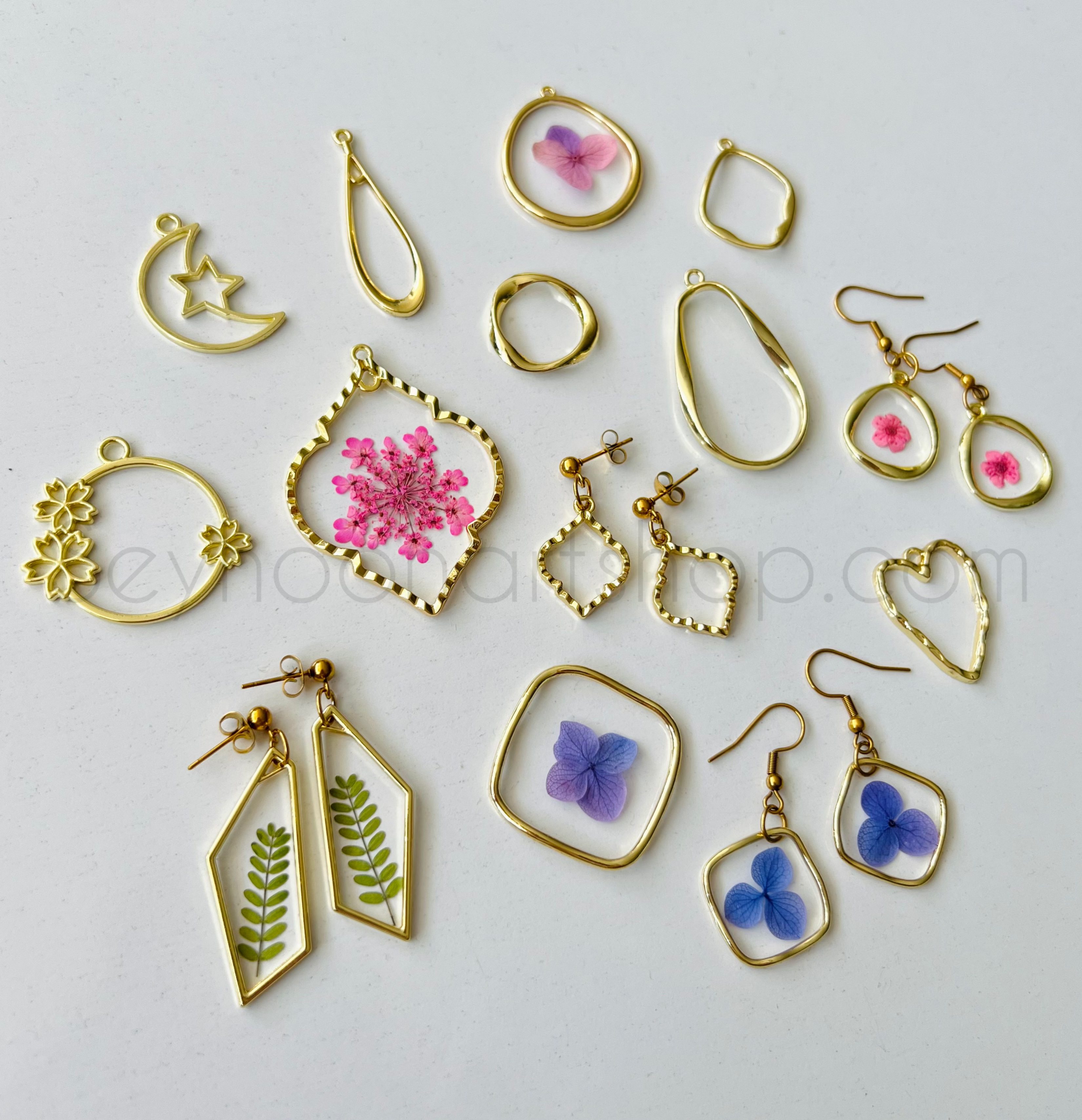 انواع فریم های خاص زیورآلات  (برنجی/ استیل)